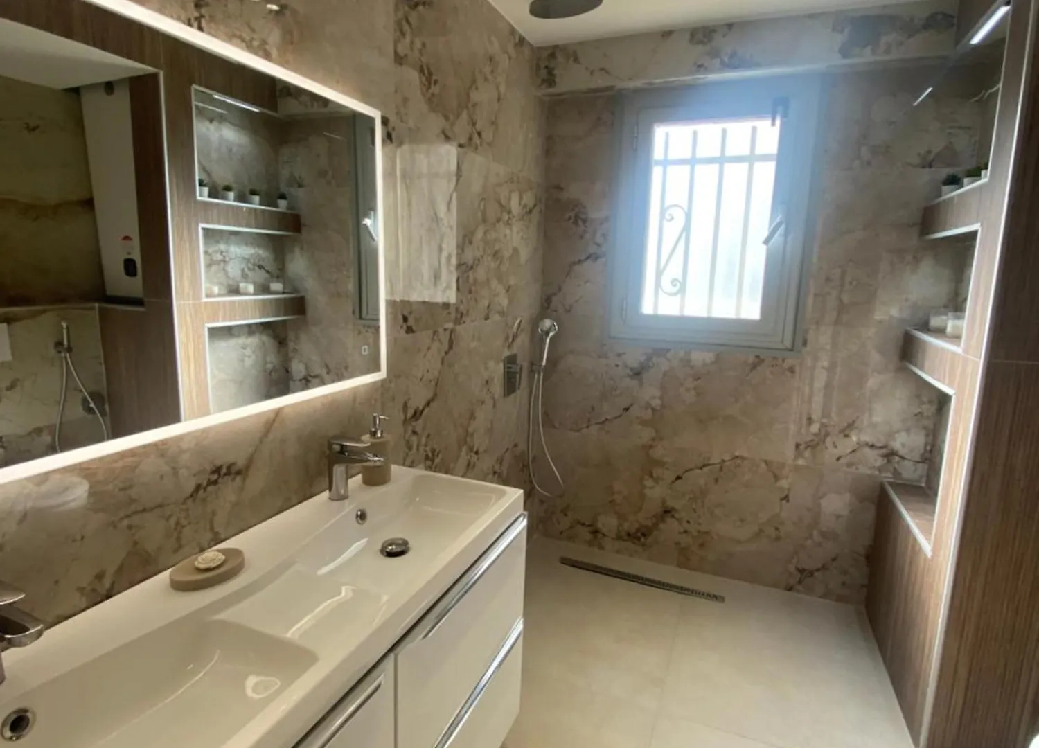 Apartment T4 - Proche Monaco A 250M De La Plage - 3 Lits Doubles -6 Personnes Roquebrune-Cap-Martin France