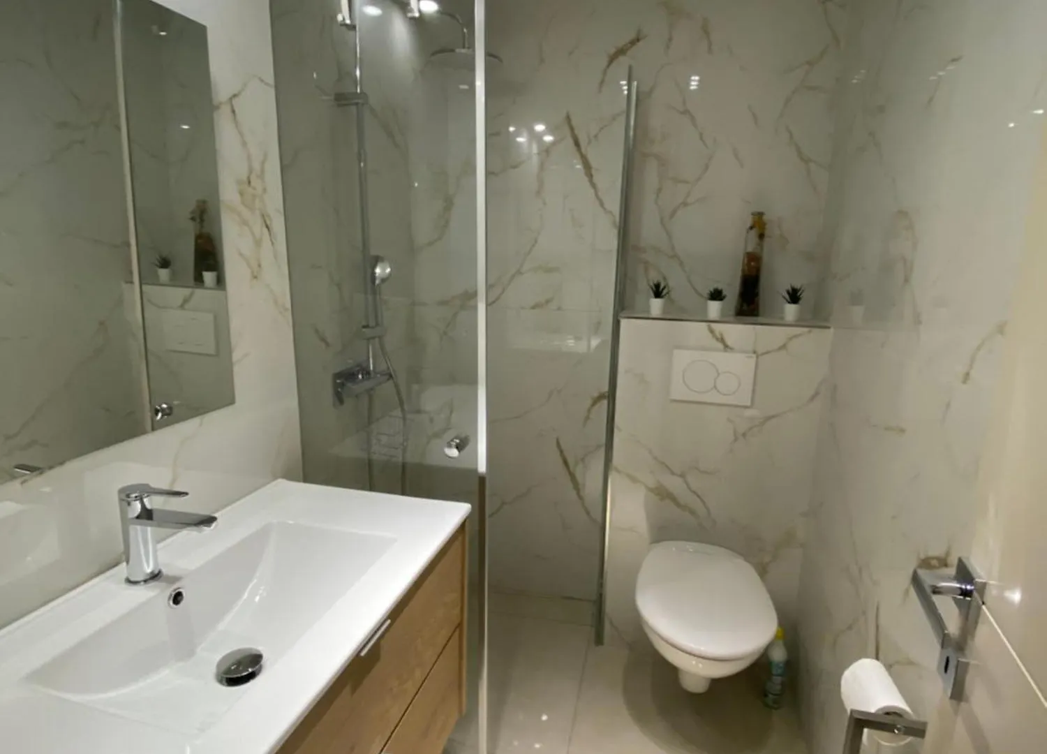 T4 - Proche Monaco A 250M De La Plage - 3 Lits Doubles -6 Personnes Roquebrune-Cap-Martin Apartment